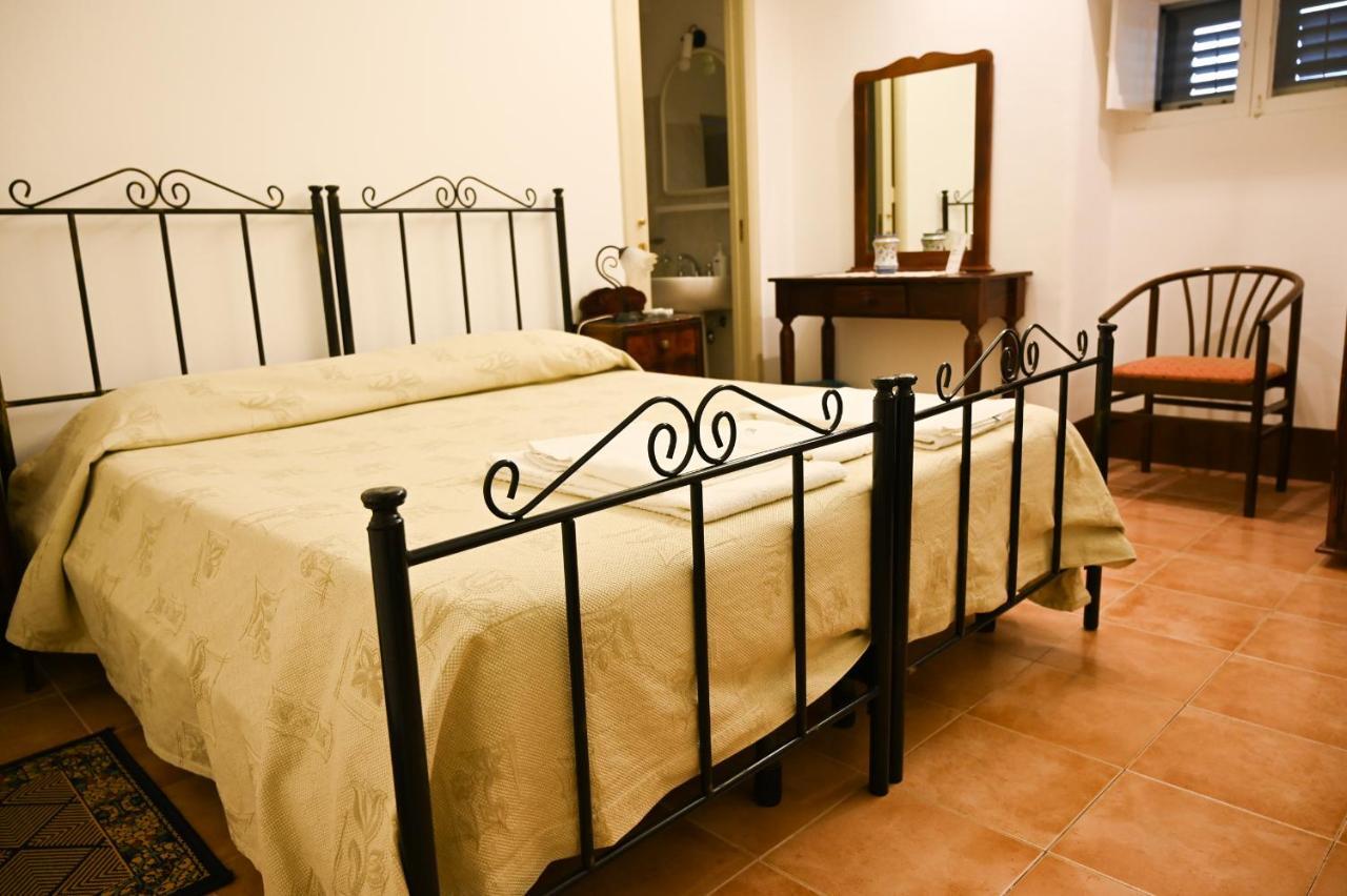 Bed & Breakfast Castello Vecchio ラグーザ エクステリア 写真